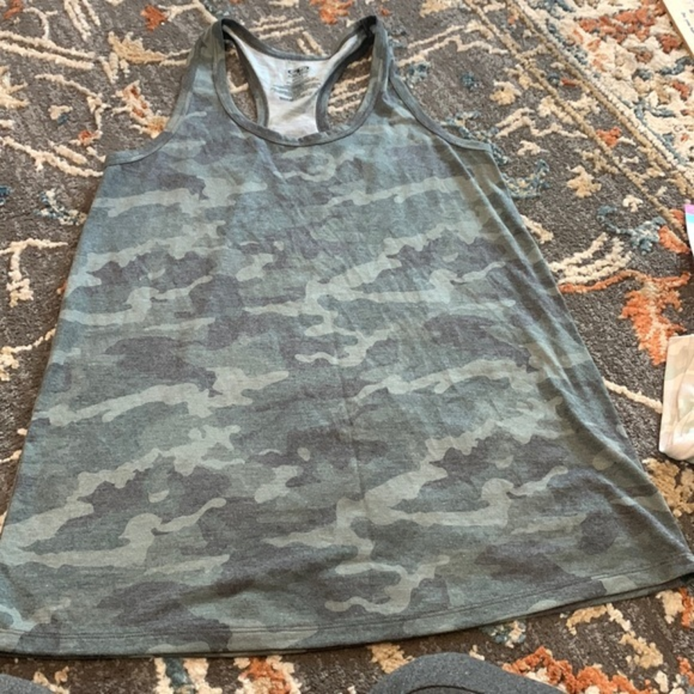 NWOT Athletic Works Women’s Camo Racerback Size‎ Small